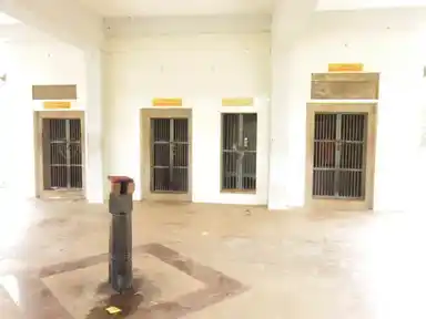 Arulmigu Pemalaiyan Vagaira Temple, Near Reserve Forest, Valaikulam - 626124 பேமலையான் வகையறா திருக்கோயில், வனப்பகுதி அருகில், வாழைக்குளம் - 626124, Virudhunagar - Ancient Temple Architecture and History Image 3