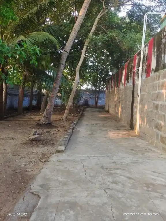 Arulmigu Penneswara Swamy Temple, Pennaswaramatam 2 - 635112 அருள்மிகு பெண்ணேஸ்வரசுவாமி திருக்கோயில், பெண்ணேஸ்வரமடம் - 635112, Krishnagiri - Ancient Temple Architecture and History Image 5