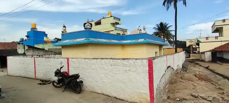 Arulmigu Pennikal Gopalaswamy Temple, Pennikal - 635119 அருள்மிகு பென்னிக்கல் கோபாலசாமி திருக்கோயில், Pennikal - 635119, Krishnagiri - Ancient Temple Architecture and History Image 4