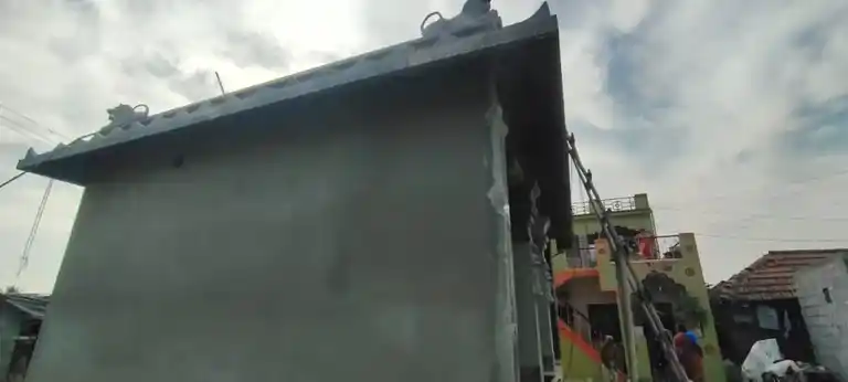 Arulmigu Pennikal Uttamakaragam Temple, Pennikal - 635119 அருள்மிகு பென்னிக்கல் உத்தம கரகம் திருக்கோயில், Pennikal - 635119, Krishnagiri - Ancient Temple Architecture and History Image 2