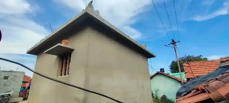 Arulmigu Pennikal Uttamakaragam Temple, Pennikal - 635119 அருள்மிகு பென்னிக்கல் உத்தம கரகம் திருக்கோயில், Pennikal - 635119, Krishnagiri - Ancient Temple Architecture and History Image 4