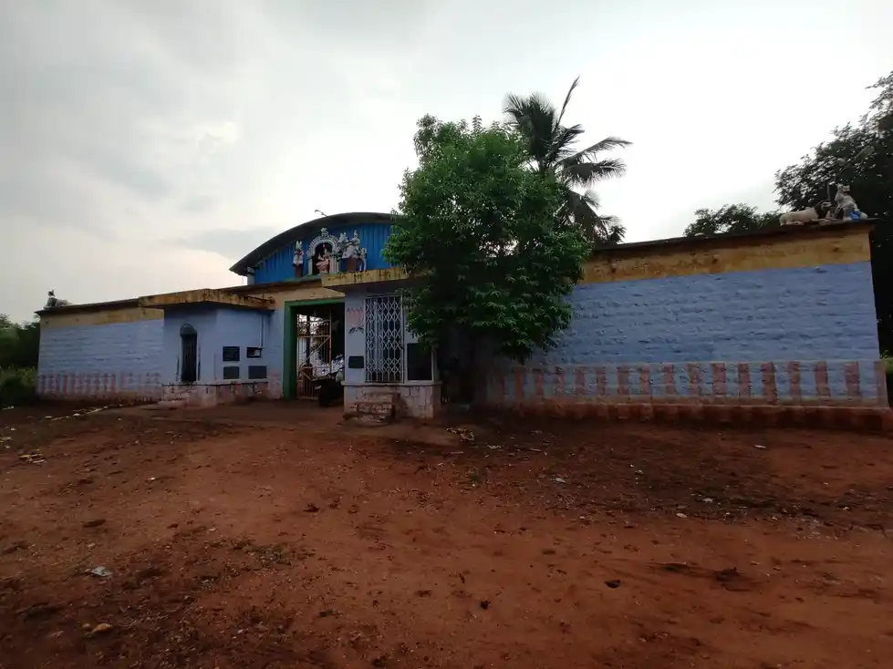 Arulmigu Periamman Temple, Nariyuthu - 624215 அருள்மிகு பெரியம்மன் திருக்கோயில், Nariyuthu - 624215, Dindigul - Ancient Temple Architecture and History Image 4