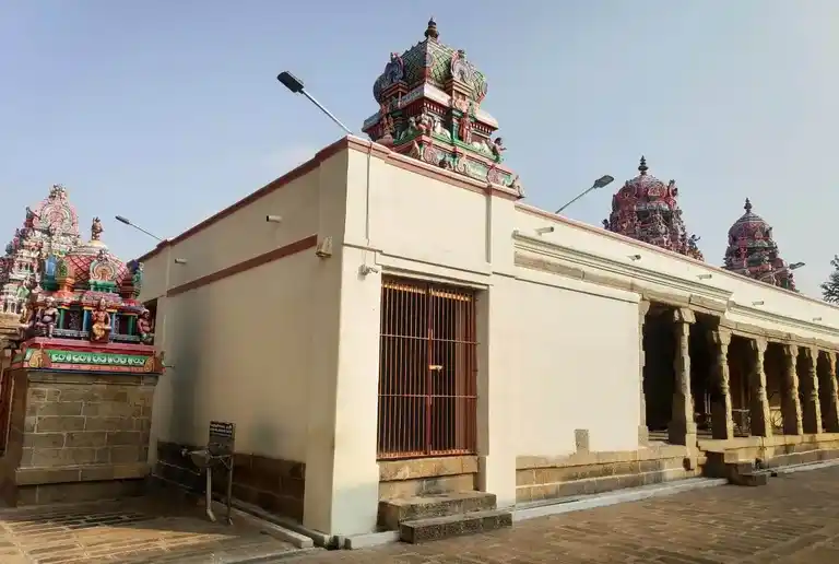Arulmigu Perianayaki Amman Temple, Palani - 624601 அருள்மிகு பெரியநாயகி அம்மன் திருக்கோயில், பழனி - 624601, Dindigul - Ancient Temple Architecture and History Image 4