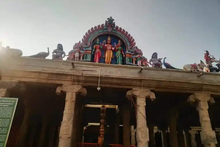 Arulmigu Perianayaki Amman Temple, Palani - 624601 அருள்மிகு பெரியநாயகி அம்மன் திருக்கோயில், பழனி - 624601, Dindigul - Ancient Temple Architecture and History Image 6