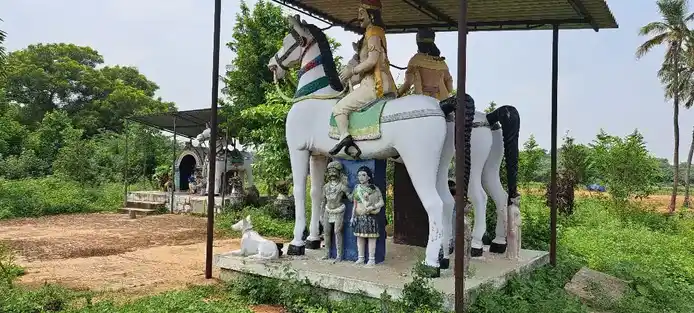 Arulmigu Periandavar Temple, Velvarkottai - 624802 அருள்மிகு பெரியாண்டவர் திருக்கோயில், வேல்வார்கோட்டை - 624802, Dindigul - Ancient Temple Architecture and History Image 5