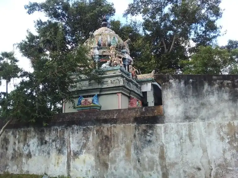 Arulmigu Periya Ayyanar And Azhagaperumal Temple, Nerinjikkudi - 622002 அருள்மிகு பெரிய அய்யனார் மற்றும் அழகர் பெருமாள் திருக்கோயில், Nerinjikkudi - 622002, Pudukkottai - Ancient Temple Architecture and History Image 5