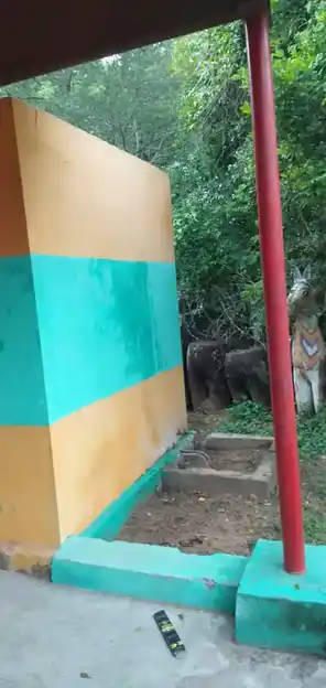 Arulmigu Periya Ayyanar Temple, Keela Paluvanji - 622102