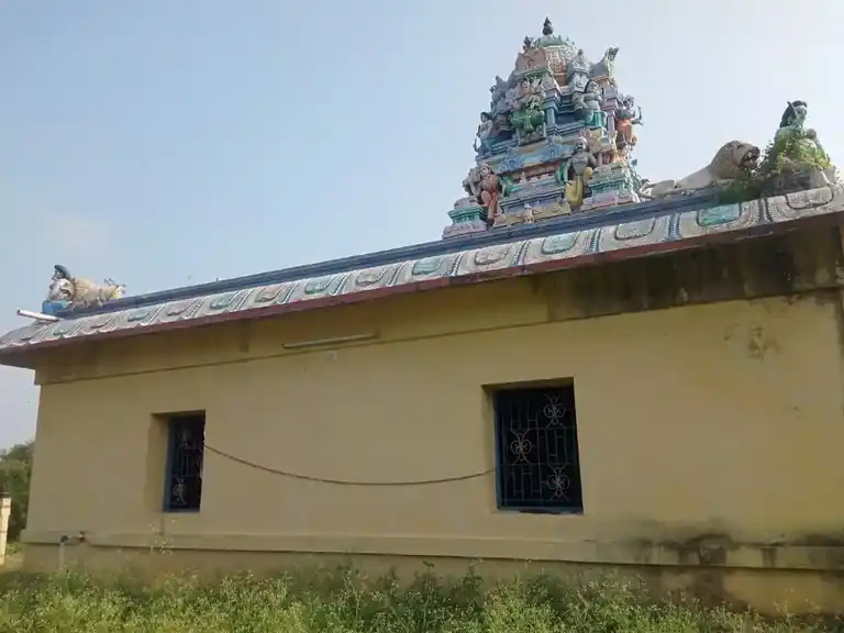 Arulmigu Periya Mariamman, Chinna Mariamman Temple, Mangalam - 637501 அருள்மிகு பெரியமாரியம்மன், சின்னமாரியம்மன் திருக்கோயில், Mangalam - 637501, Namakkal - Ancient Temple Architecture and History Image 2