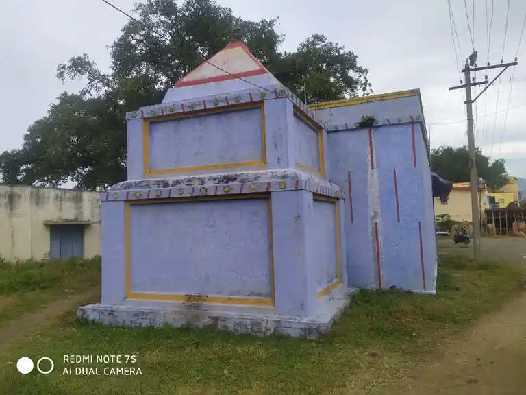 Arulmigu Periya Mariamman Temple, Idanganasalai - 637502 அருள்மிகு பெரிய மாரியம்மன் திருக்கோயில், Idanganasalai - 637502, Salem - Ancient Temple Architecture and History Image 2