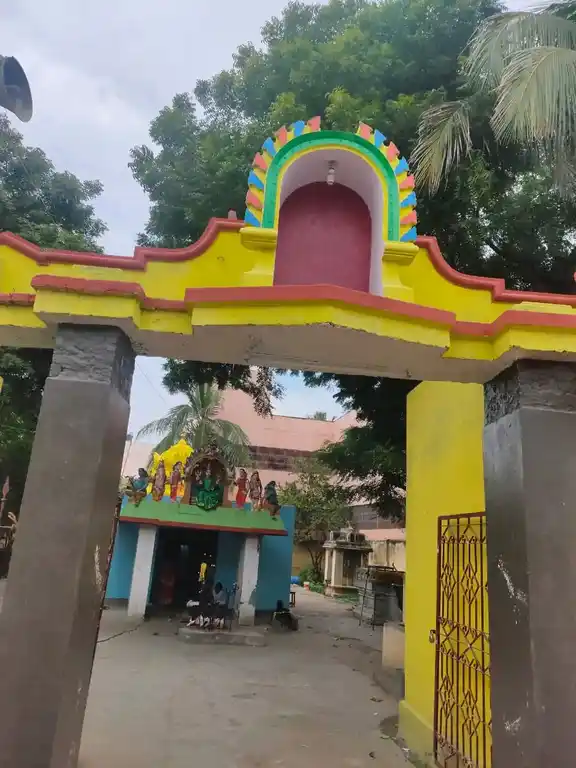 Arulmigu Periya Mariyamman Temple, Thiruvennainallur Road - 606107 அருள்மிகு பெரிய மாரியம்மன் திருக்கோயில், Thiruvennainallur Road - 606107, Kallakurichi - Ancient Temple Architecture and History Image 5