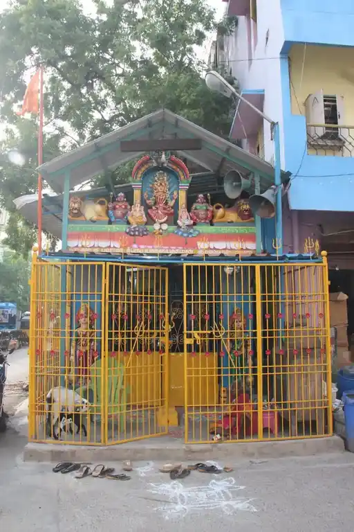 Arulmigu Periya Palayathamman Temple, Parrys, Chennai - 600003 அருள்மிகு பெரியபாளையத்தம்மன் திருக்கோயில், பாரிமுனை, சென்னை - 600003, Chennai - Ancient Temple Architecture and History Image 3