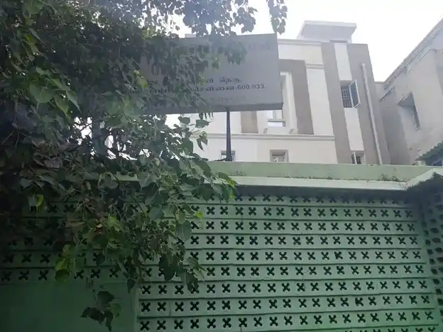 Arulmigu Periya Palayathamman Temple, West Mambalam, Chennai - 600033 அருள்மிகு பெரிய பாளையத்தம்மன் திருக்கோயில், மேற்கு மாம்பலம், சென்னை - 600033, Chennai - Ancient Temple Architecture and History Image 3