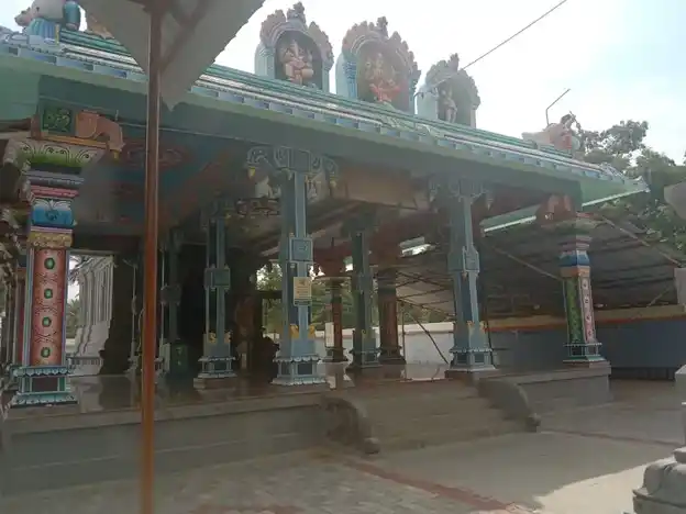 Arulmigu Periya Ponnachiamman And Chinna Ponnachiamman Temple, Athipalayam - 639111 அருள்மிகு பெரிய பொன்னாச்சியம்மன் மற்றும் சின்ன பொன்னாச்சியம்மன் திருக்கோயில், Athipalayam - 639111, Karur - Ancient Temple Architecture and History Image 7