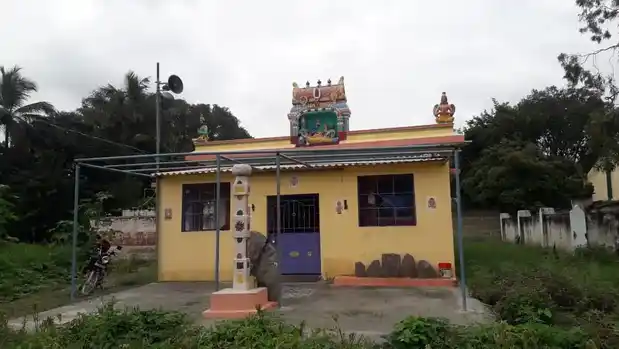 Arulmigu Periya Thandrakunda Varadharajaperumal Temple, Udedurgam - 635113 Arulmigu Periya Thandrakunda Varadharajaperumal Temple, Udedurgam - 635113, Krishnagiri - Ancient Temple Architecture and History Image 2