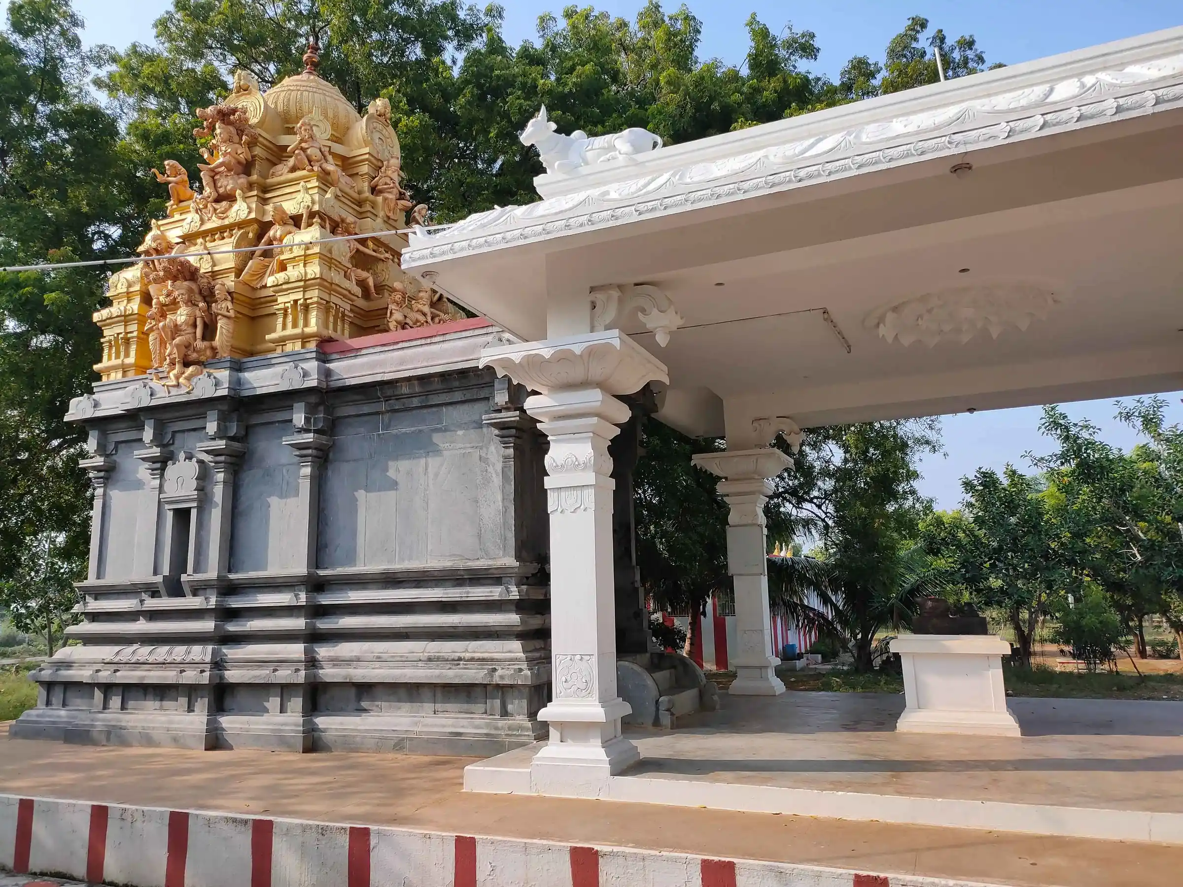 Arulmigu Periya Vinayagar Temple, Naranapuram - 641664 அருள்மிகு பெரிய விநாயகர் திருக்கோயில், Naranapuram - 641664, Tiruppur - Ancient Temple Architecture and History Image 3
