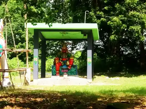 Arulmigu Periyaiyyanar Temple, V.Pudhupakkam - 605502 அருள்மிகு பெரிய அய்யனார் திருக்கோயில், வி.புதுப்பாக்கம் - 605502, Viluppuram - Ancient Temple Architecture and History Image 3