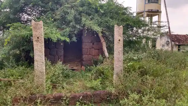 Arulmigu Periyakaandiyamman Temple, Maatthur - 622515 அருள்மிகு பெரியகாண்டியம்மன் திருக்கோயில், Maatthur - 622515, Pudukkottai - Ancient Temple Architecture and History Image 2