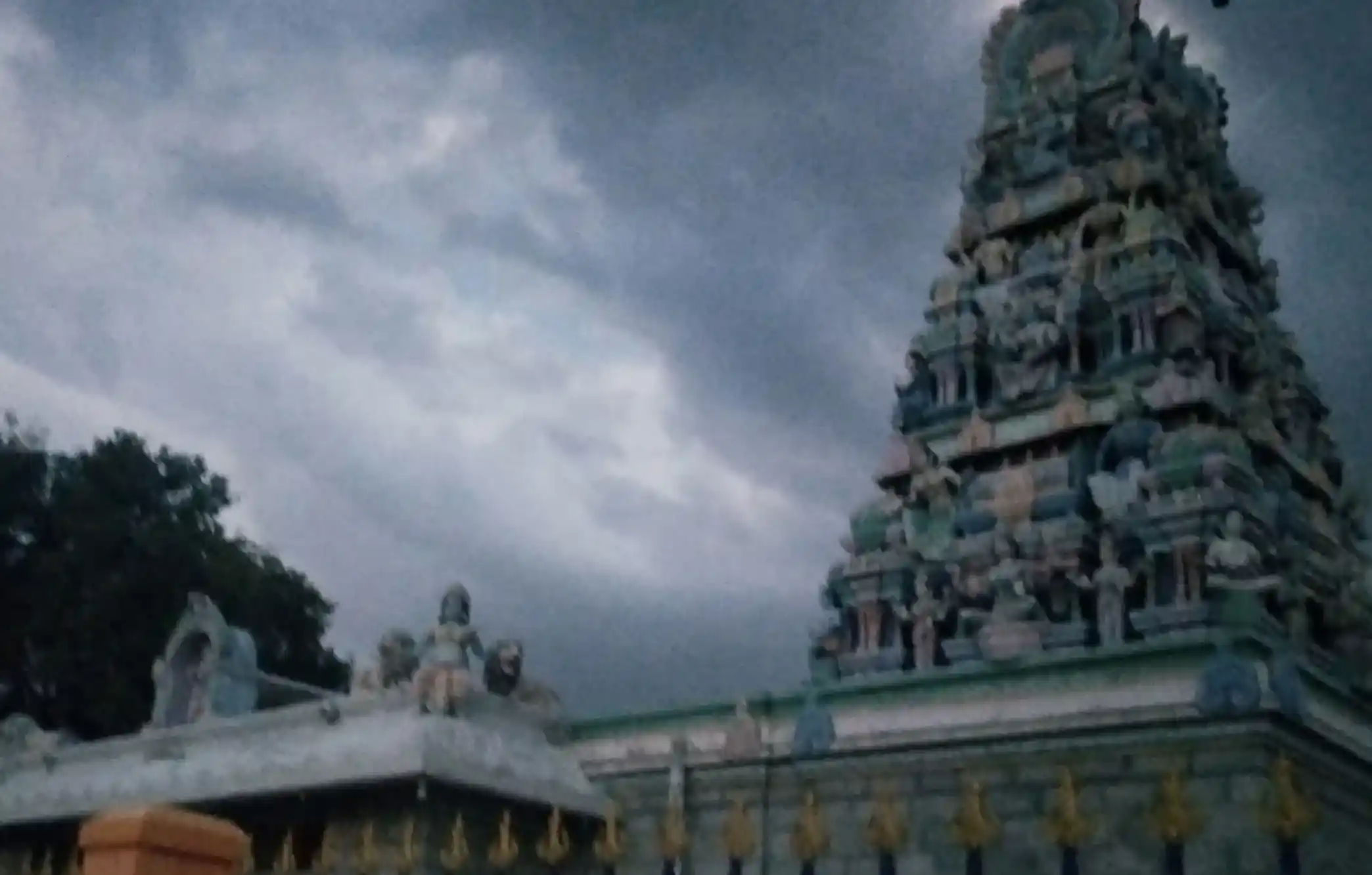 Arulmigu Periyakaliamman Temple, Periyaveerasangili - 638056 அருள்மிகு பெரியகாளியம்மன் திருக்கோயில், பெரியவீரசங்கிலி - 638056, Erode - Ancient Temple Architecture and History Image 2