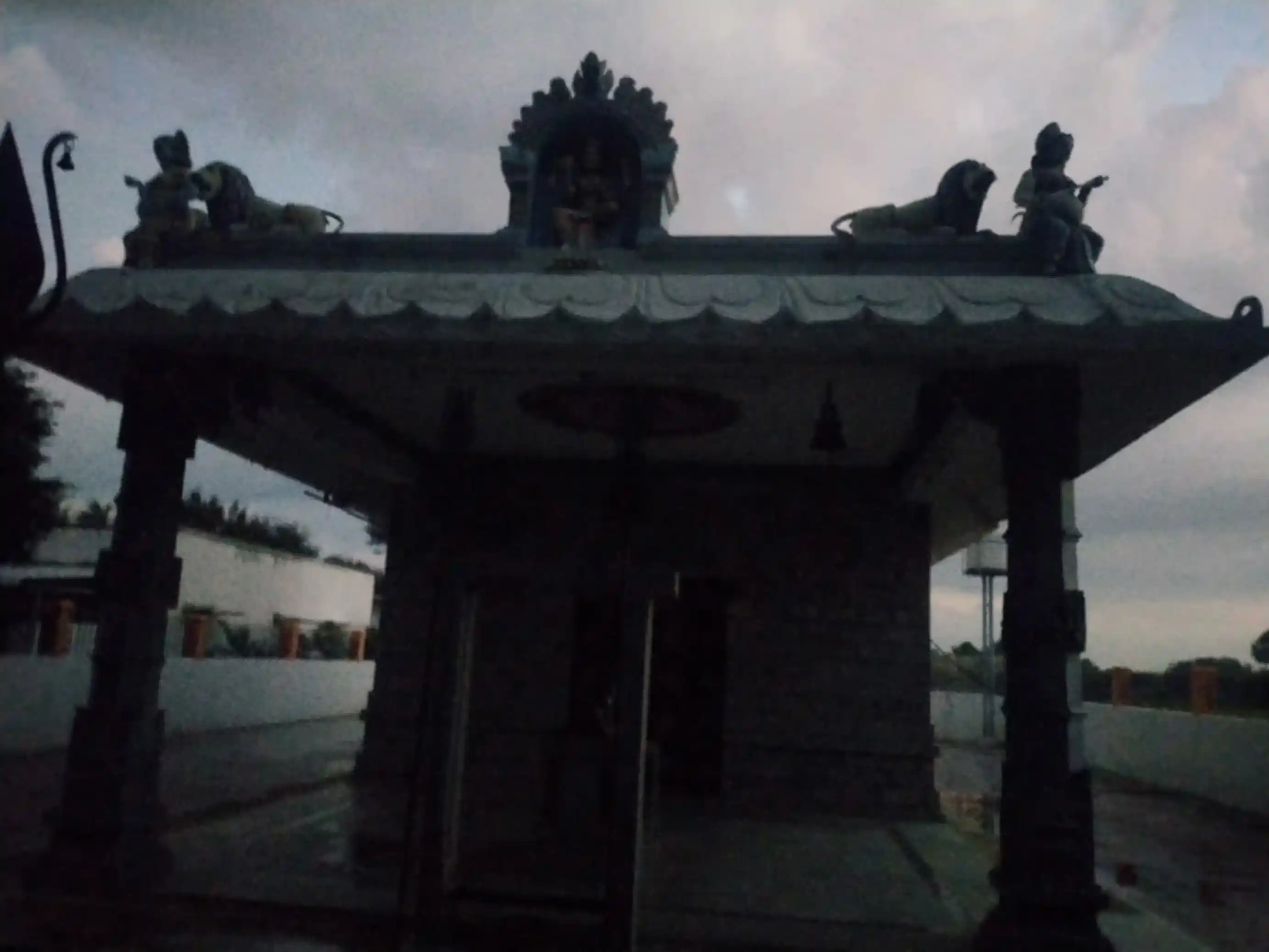 Arulmigu Periyakaliamman Temple, Periyaveerasangili - 638056 அருள்மிகு பெரியகாளியம்மன் திருக்கோயில், பெரியவீரசங்கிலி - 638056, Erode - Ancient Temple Architecture and History Image 3