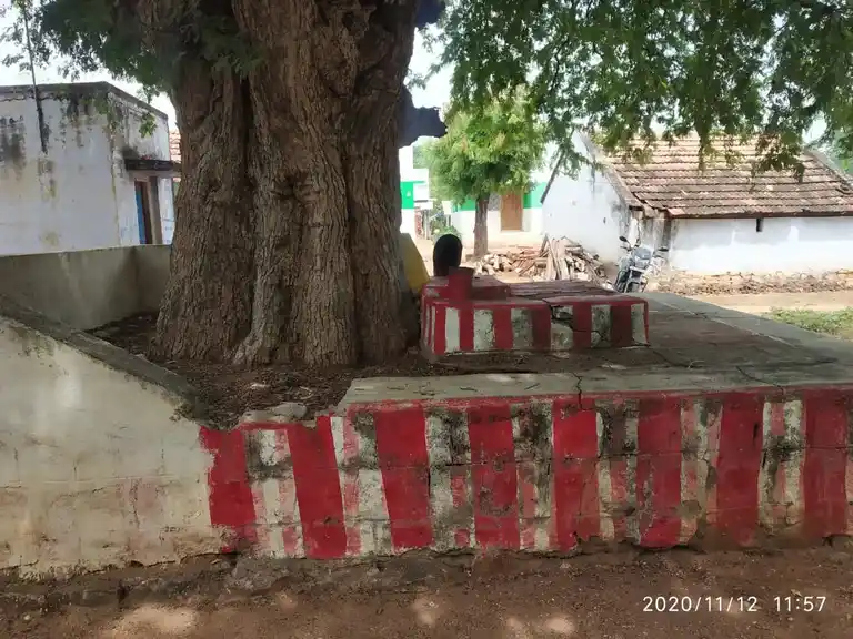 Arulmigu Periyakandiyamman Temple, Navalooranipatti - 621305 Arulmigu Periyakandiyamman Temple, Navalooranipatti - 621305, Thiruchirappalli - Ancient Temple Architecture and History Image 3