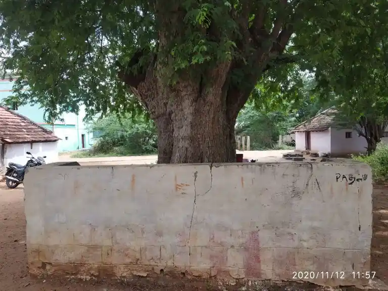 Arulmigu Periyakandiyamman Temple, Navalooranipatti - 621305 Arulmigu Periyakandiyamman Temple, Navalooranipatti - 621305, Thiruchirappalli - Ancient Temple Architecture and History Image 4