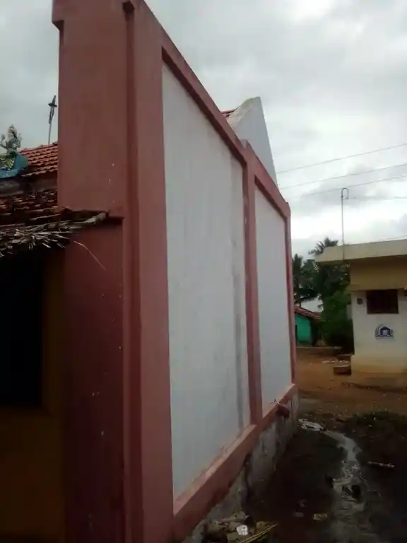 Arulmigu Periyakandiyamman Temple, Ponnampatti - 621211 Arulmigu Periyakandiyamman Temple, Ponnampatti - 621211, Thiruchirappalli - Ancient Temple Architecture and History Image 2