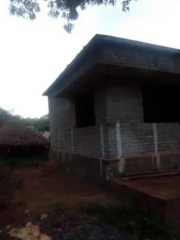 Arulmigu Periyakandiyamman Temple, Sellangarai - 621211 Arulmigu Periyakandiyamman Temple, Sellangarai - 621211, Thiruchirappalli - Ancient Temple Architecture and History Image 3