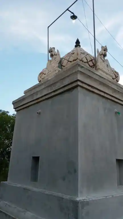 Arulmigu Periyakanniyamman Temple, Athavathur - 620102 அருள்மிகு பெரியகன்னியம்மன் திருக்கோயில், Athavathur - 620102, Thiruchirappalli - Ancient Temple Architecture and History Image 4