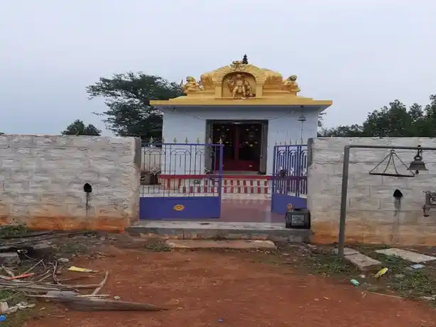 Arulmigu Periyakulam Karupanna Swamy And Kannimaar Temple, R. Pudukottai - 624706