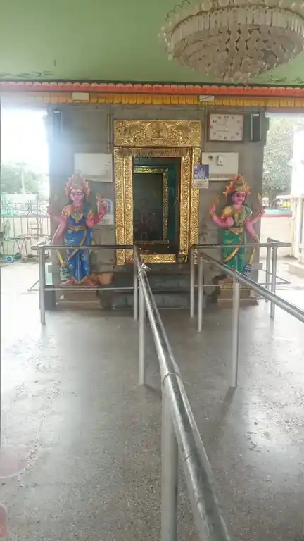 Arulmigu Periyamariamman Temple, Natchiyarpalayam, Sinniyampalayam - 638103 அருள்மிகு பெரியமாரியம்மன் திருக்கோயில், Natchiyarpalayam, Sinniyampalayam - 638103, Tiruppur - Ancient Temple Architecture and History Image 3