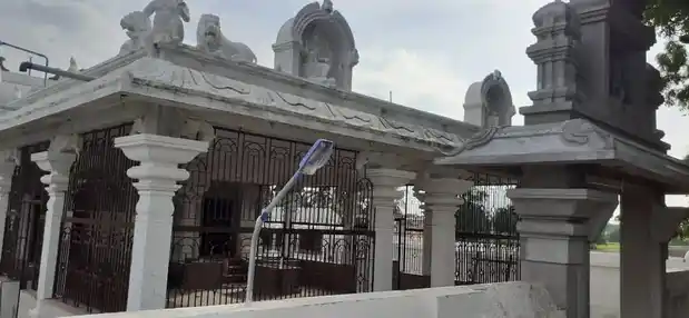 Arulmigu Periyanaayakiamman Temple, Modakkur - 639207 அருள்மிகு பெரியநாயகியம்மன் திருக்கோயில், Modakkur - 639207, Karur - Ancient Temple Architecture and History Image 2