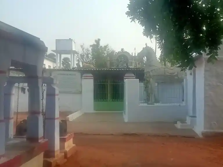 Arulmigu Periyanachiyamman Temple, Pazhamgarai - 641654 அருள்மிகு பெரியநாச்சியம்மன் திருக்கோயில், Pazhamgarai - 641654, Tiruppur - Ancient Temple Architecture and History Image 6