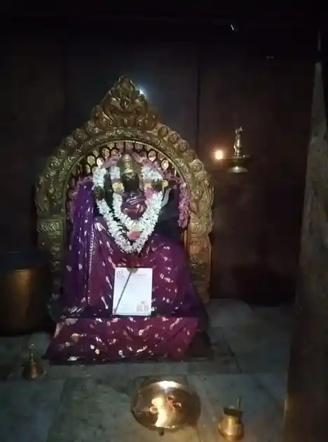 Arulmigu Periyanayagiamman Vagaiyara Temple, Paruthiur - 624616 அருள்மிகு பெரியநாயகி திருக்கோயில், பருத்தியூர் - 624616, Dindigul - Ancient Temple Architecture and History Image 4