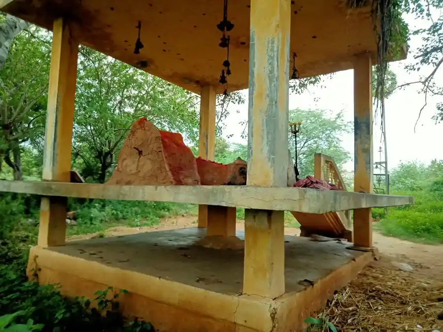 Arulmigu Periyanayagiyamman Temple, Somandarkudi - 606213 அருள்மிகு பெரியநாயகியம்மன் திருக்கோயில், Somandarkudi - 606213, Kallakurichi - Ancient Temple Architecture and History Image 3