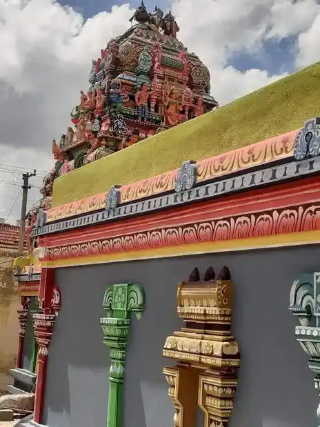 Arulmigu Periyanayaki Amman Temple, K. Velangudi - 630106 அருள்மிகு பெரிய நாயகியம்மன் திருக்கோயில், K. Velangudi - 630106, Sivagangai - Ancient Temple Architecture and History Image 3