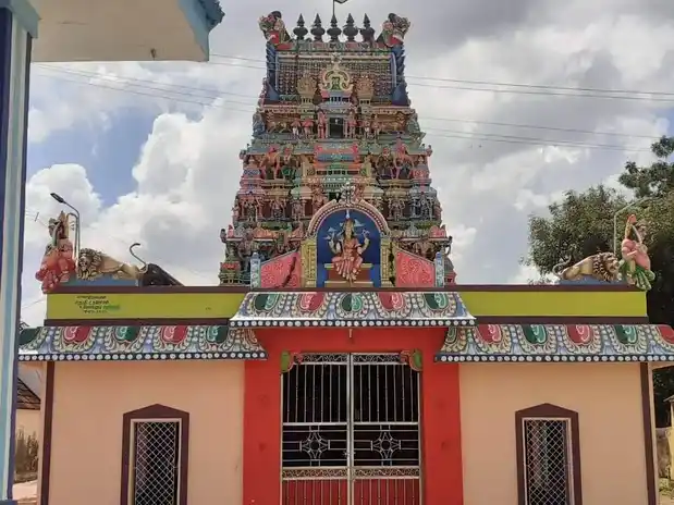 Arulmigu Periyanayaki Amman Temple, K. Velangudi - 630106 அருள்மிகு பெரிய நாயகியம்மன் திருக்கோயில், K. Velangudi - 630106, Sivagangai - Ancient Temple Architecture and History Image 4