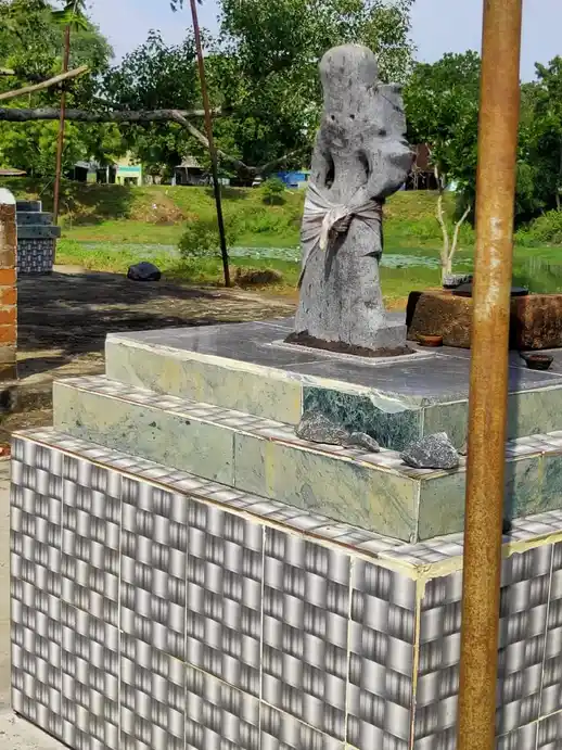 Arulmigu Periyandavar Temple, Asaveerankudikadu - 621710 Temple