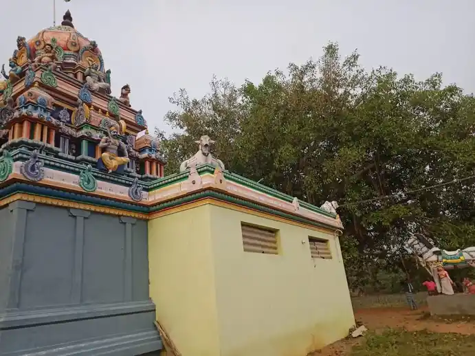 Arulmigu Periyandavar Temple, Guruvalappar Kovil, Guruvalappar Kovil - 621901 அருள்மிகு பெரியாண்டவர் திருக்கோயில், Guruvalappar Kovil, Guruvalappar Kovil - 621901, Ariyalur - Ancient Temple Architecture and History Image 3