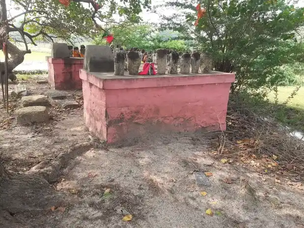 Arulmigu Periyandavar Temple, Nakkampadi - 621714 அருள்மிகு பெரியாண்டவர் திருக்கோயில், Nakkampadi - 621714, Ariyalur - Ancient Temple Architecture and History Image 2