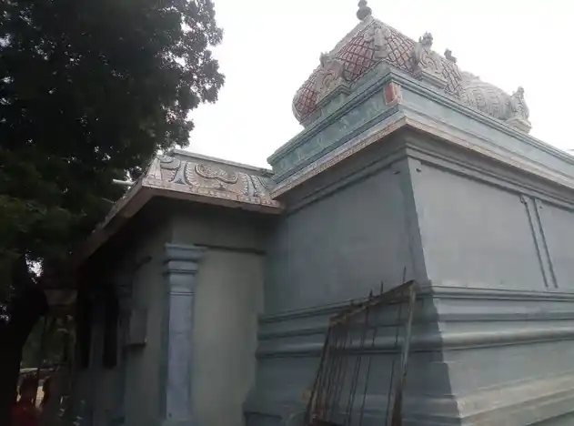 Arulmigu Periyandavar Temple, Solampatti - 621211 Arulmigu Periyandavar Temple, Solampatti - 621211, Thiruchirappalli - Ancient Temple Architecture and History Image 3