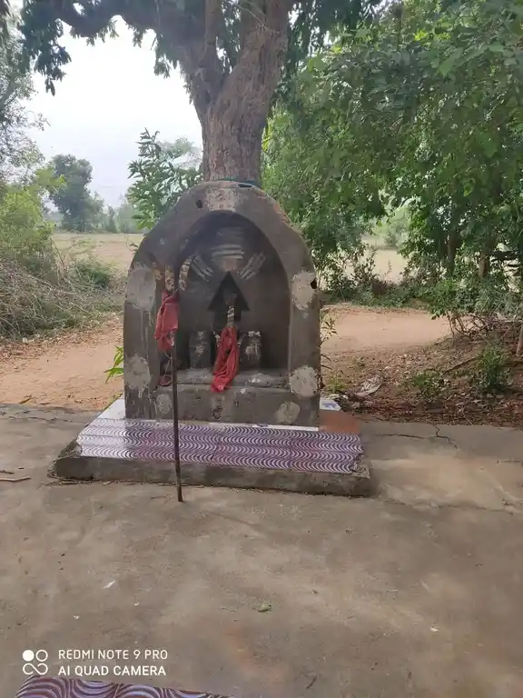 Arulmigu Periyandavar Temple, Thirukalapur - 621805 Arulmigu Periyandavar Temple, Thirukalapur - 621805, Ariyalur - Ancient Temple Architecture and History Image 4