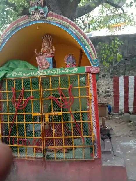 Arulmigu Periyapalayathamman Temple, Jam Bazar, Chennai - 600005 அருள்மிகு பெரியபாளையத்தம்மன் திருக்கோயில், ஜாம் பஜார், சென்னை - 600005, Chennai - Ancient Temple Architecture and History Image 4