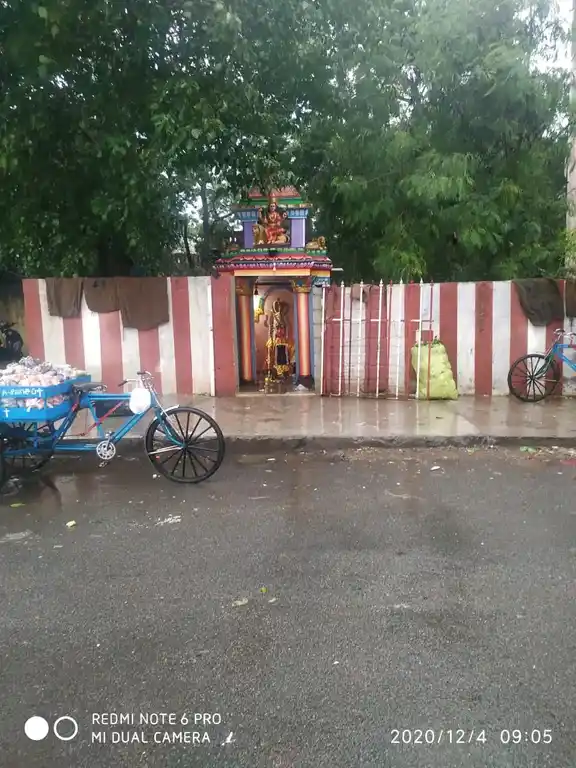 Arulmigu Periyapalayathamman Temple, Parrys, Chennai - 600001