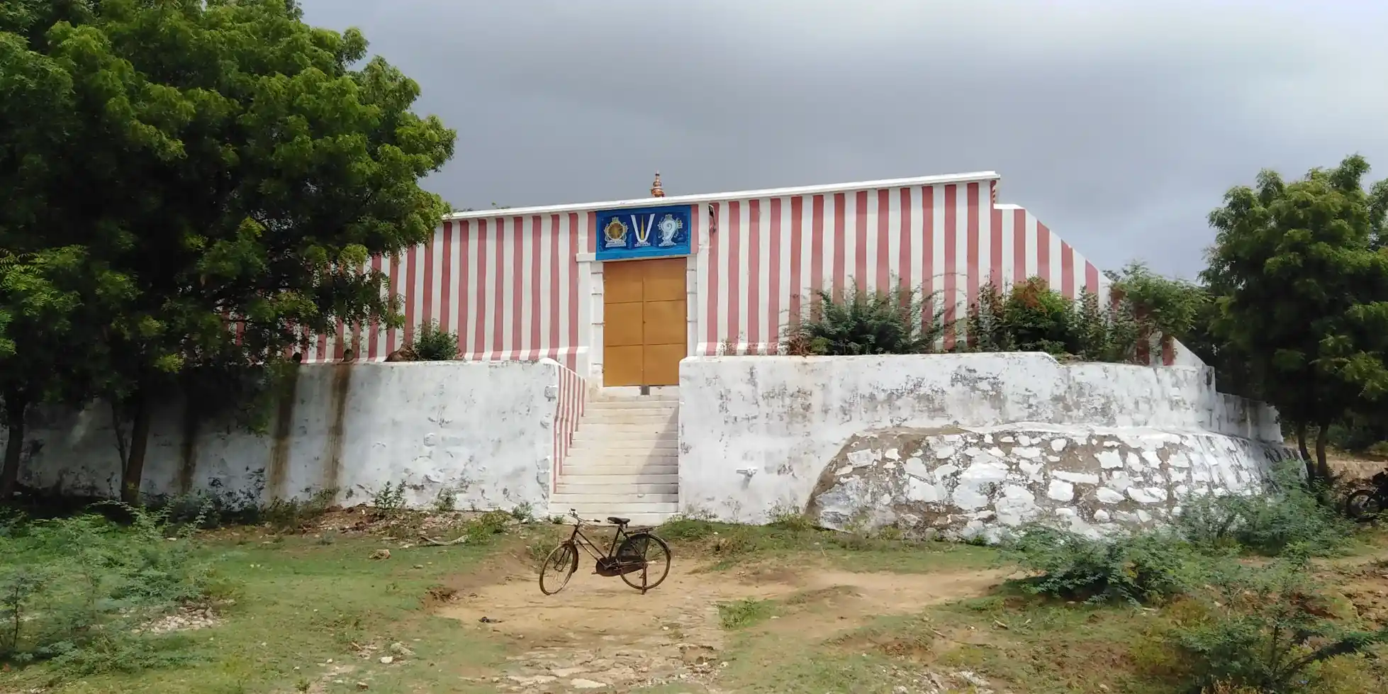 Arulmigu Periyapiran Swamy Temple, Kodaganallur - 627010 அருள்மிகு பெரியபிரான்சுவாமி திருக்கோயில், Kodaganallur - 627010, Tirunelveli - Ancient Temple Architecture and History Image 3