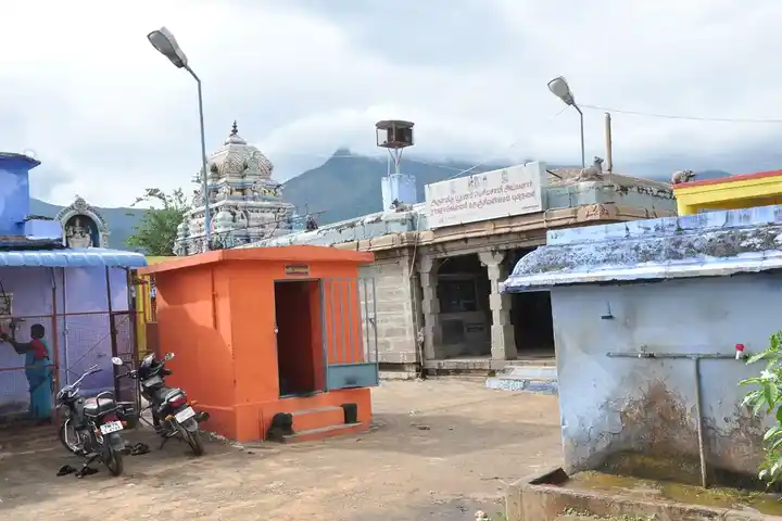 Arulmigu Periyasamy Ayyanar Temple, Krishnapuram - 627759 அருள்மிகு பெரிய சுவாமி அய்யனார் திருக்கோயில், Krishnapuram - 627759, Tenkasi - Ancient Temple Architecture and History Image 5