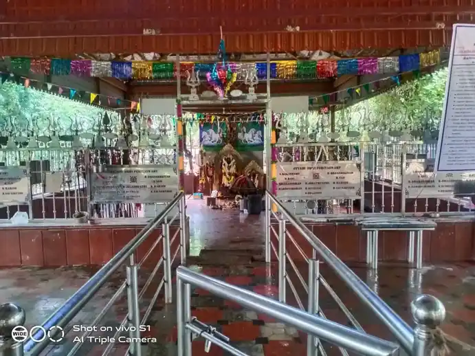 Arulmigu Periyasamy Temple, Pudukombai - 637405 அருள்மிகு பெரியசாமி திருக்கோயில், Pudukombai - 637405, Namakkal - Ancient Temple Architecture and History Image 3