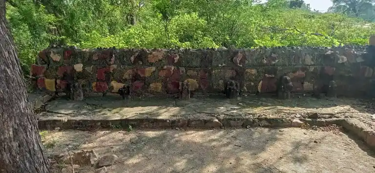 Arulmigu Periyathambiran Periyannan Temple, Idangimangalam - 621703 Arulmigu Periyathambiran Periyannan Temple, Idangimangalam - 621703, Thiruchirappalli - Ancient Temple Architecture and History Image 2