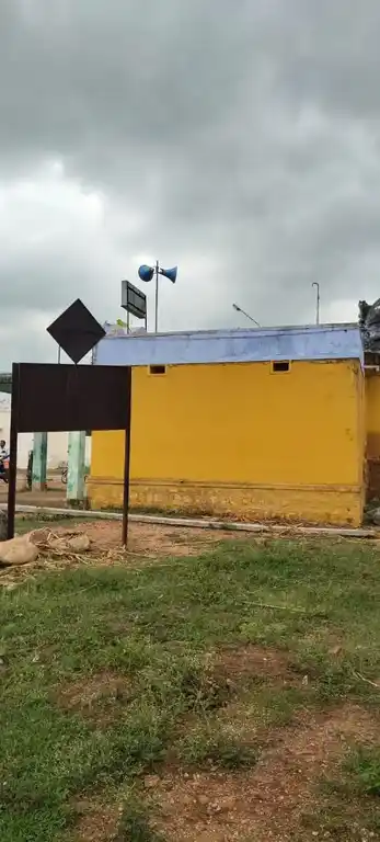 Arulmigu Perumal Krishnan Temple, Palakanoothu - 624624 Temple