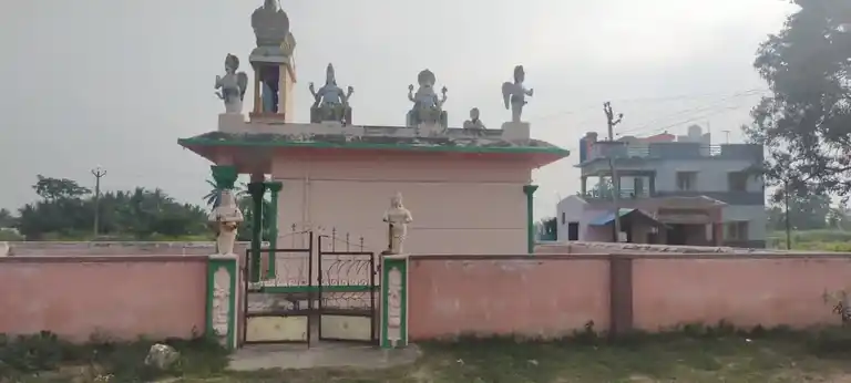 Arulmigu Perumal @ Muthitaraya Swamy Temple, Mangarai - 636810 Arulmigu Perumal @ Muthitaraya Swamy Temple, Mangarai - 636810, Dharmapuri - Ancient Temple Architecture and History Image 3