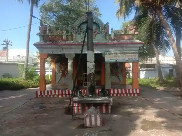 Arulmigu Perumal Sudarshan Sakarathalvar Temple, Kallanaikottai - 625501 அருள்மிகு பெருமாள் சுதர்ஸன சக்கரத்தாழ்வார் திருக்கோயில், கல்லணைக்கோட்டை - 625501, Madurai - Ancient Temple Architecture and History Image 2